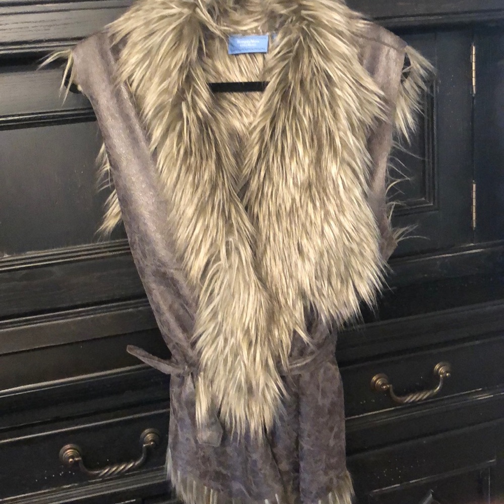 Simply Vera vest